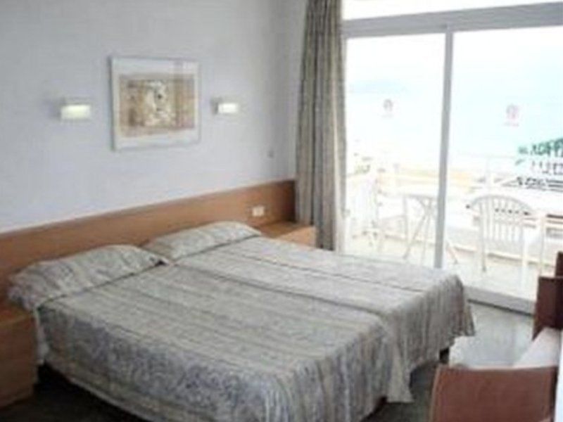 Hotel Sultan Can Picafort  Exterior photo